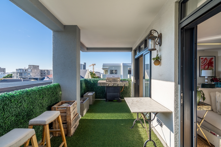 2 Bedroom Property for Sale in Fresnaye Western Cape